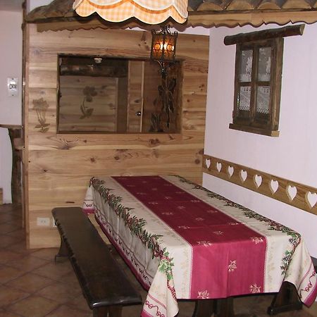 Cromotherapy Apartment Breuil-Cervinia Exteriör bild